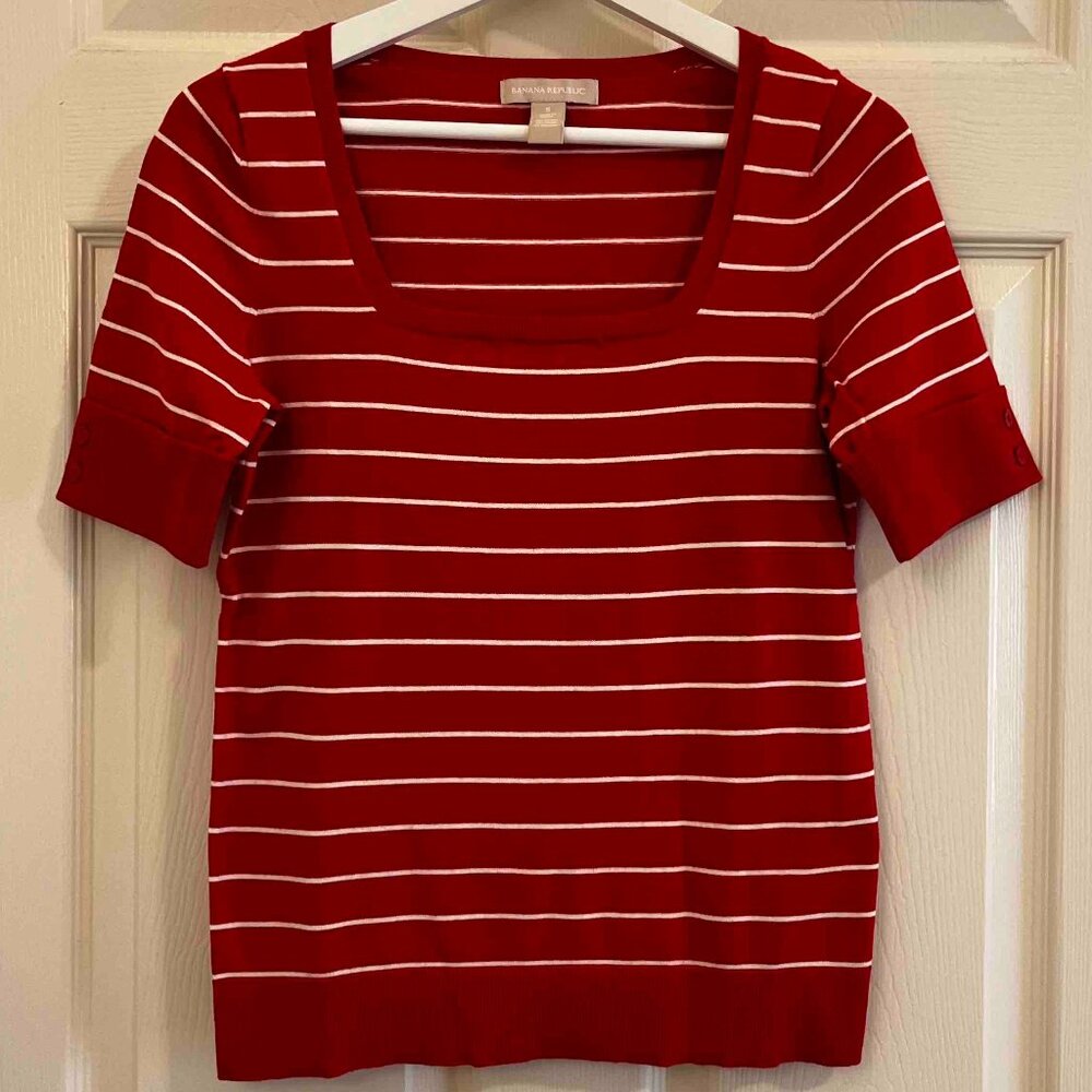 Square-neck striped top